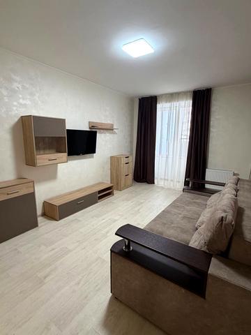 Академіка Вернадського бульв., 24