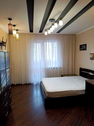 Олександри Екстер вул. (Марини Цвєтаєвої), 8