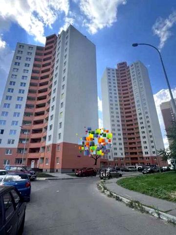 Милославська вул., 18