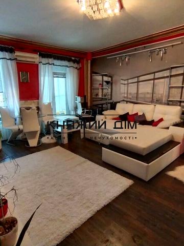 Юрія Іллєнка вул. (Мельникова), 6