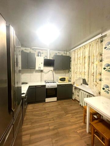 Байди Вишневецького вул., 32