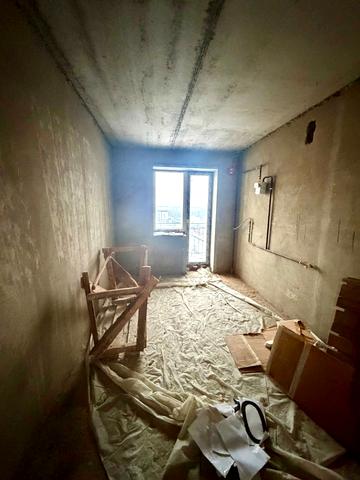 Угорницька вул., 16