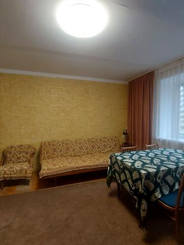 Незалежності вул., 10