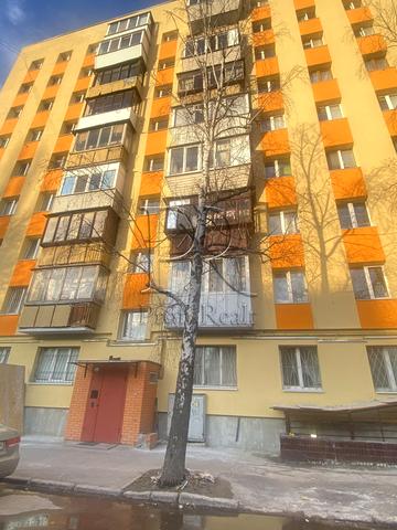 Андрія Головка вул., 1