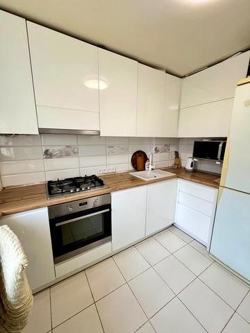 Героїв Маріуполя вул., 63