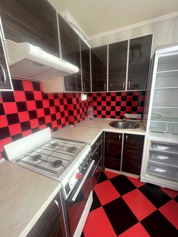 Академіка Павлова вул., 134/16