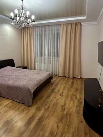 Інститутська вул., 6а