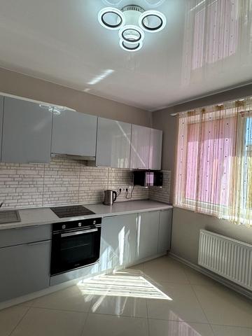 Генуезька вул., 3В