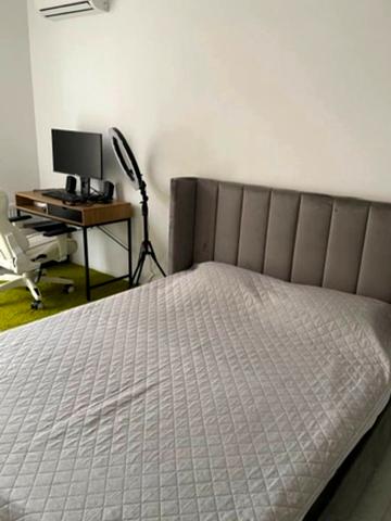 Регенераторна вул., 4к2