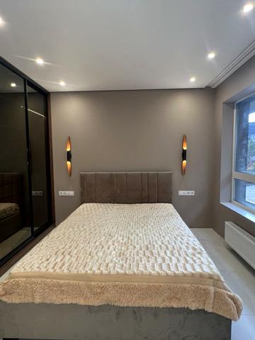 Голосіївський просп. (40-річчя Жовтня), 76