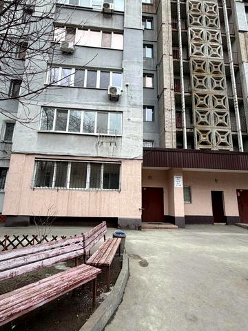 Запорізьке шосе, 40