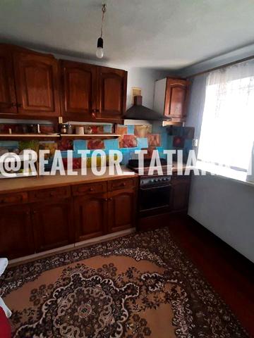 Набережна, 1