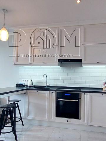 Казарменна вул. (Григорія Андрющенка), 6-Г