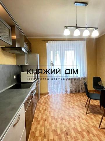 Митрополита Андрея Шептицького вул. (Анатолія Луначарського), 1-В