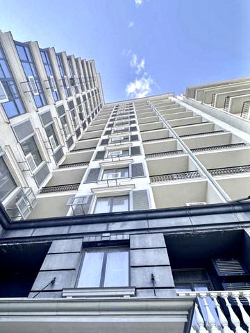 Андрія Гулого-Гуленка вул. (Віце-адмірала Азарова), 8