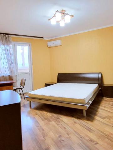 Княжий Затон вул., 21