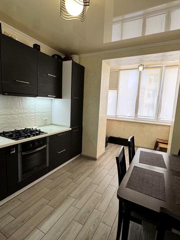 Кармелюка вул., 5/8