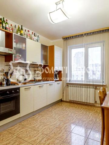 Тетянинська вул. (Леваневського), 7