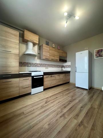 Вячеслава Чорновола вул., 91п