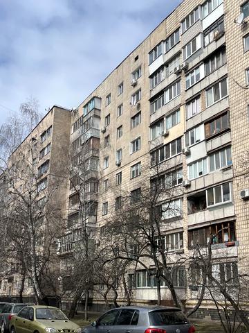 Машинобудівна вул., 13