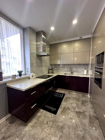 Малоголосківська вул., 23