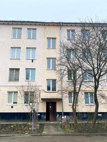 Богдана Хмельницького вул., 57