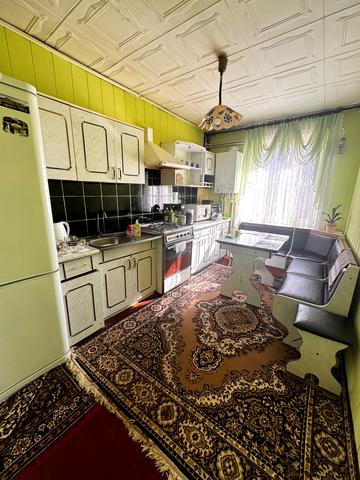 Будівельників, 6