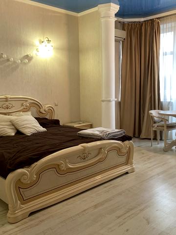 Євгена Коновальця вул. (Щорса), 32-А