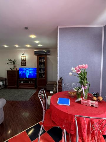 Адольфа Добрянського вул., 20