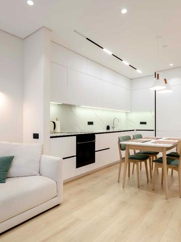 Микільсько-Слобідська вул., 10