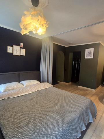 Затишна вул., 10