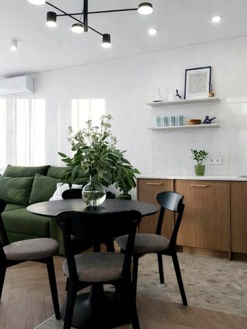 Родини Крістерів вул., 2