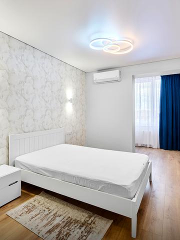 Гетьманська вул., 9