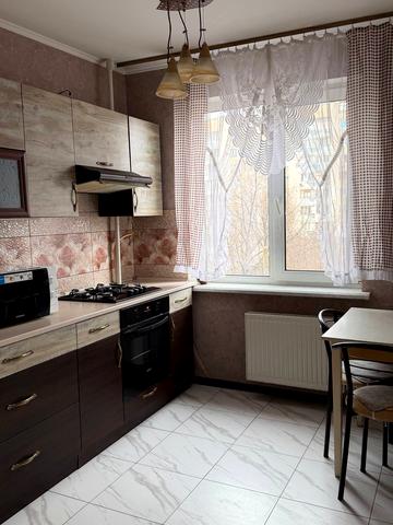 Благовісна вул., 310