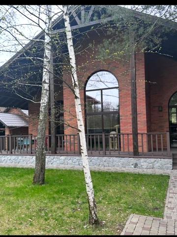 Квітнева вул.