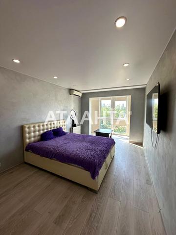 Героїв Крут вул. (Валентини Терешкової), 23