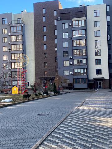 Чехова вул., 1