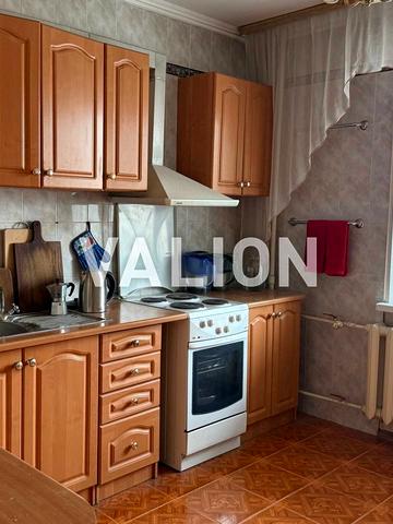 Лариси Руденко вул., 10-В