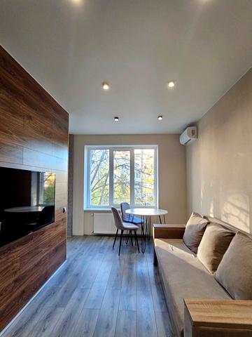 Новгород-Сіверська вул. (Новгородська), 4