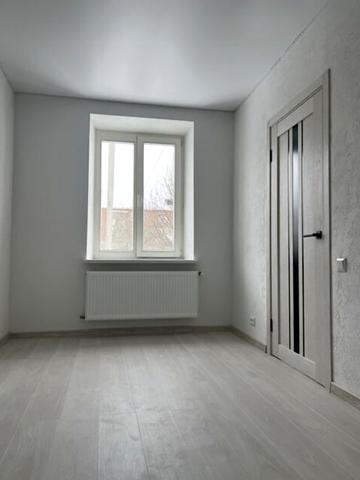 Академіка Янгеля вул. (Фрунзе), 30