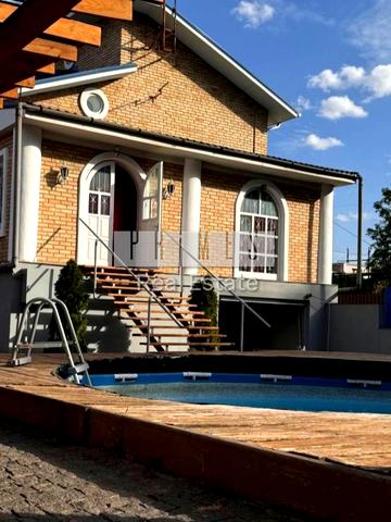 Виставкова вул., 1