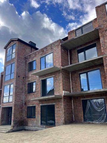 Тараса Шевченка вул., 136