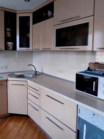 Аерокосмічний просп. (Гагаріна), 56