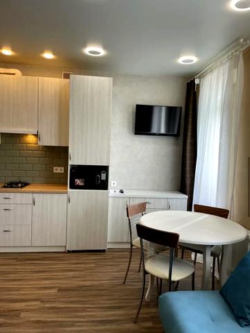 Боголюбова вул., 33