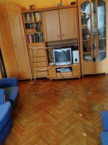 Вифлеємська вул. (Академіка Шліхтера), 12