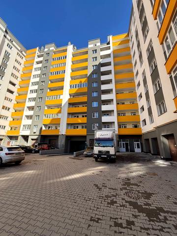 Степана Бандери вул., 30-А