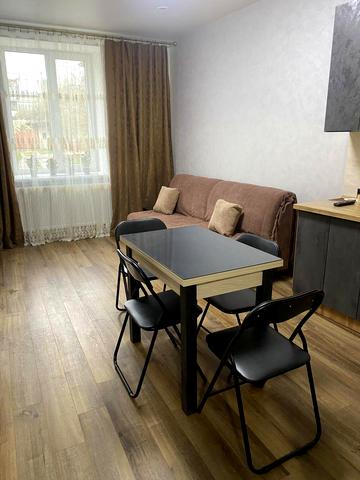 Львівська вул., 22