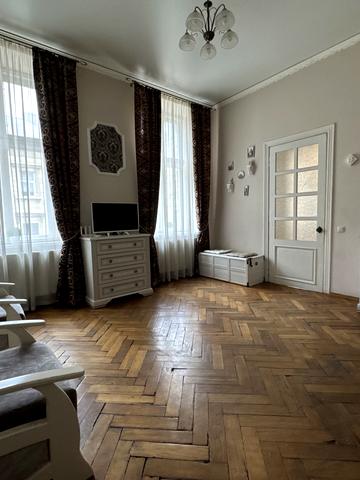 Юліуша Словацького вул., 3