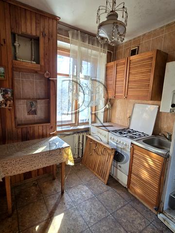 Донецька вул., 65