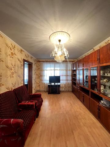 Євгена Коновальця вул., 136г